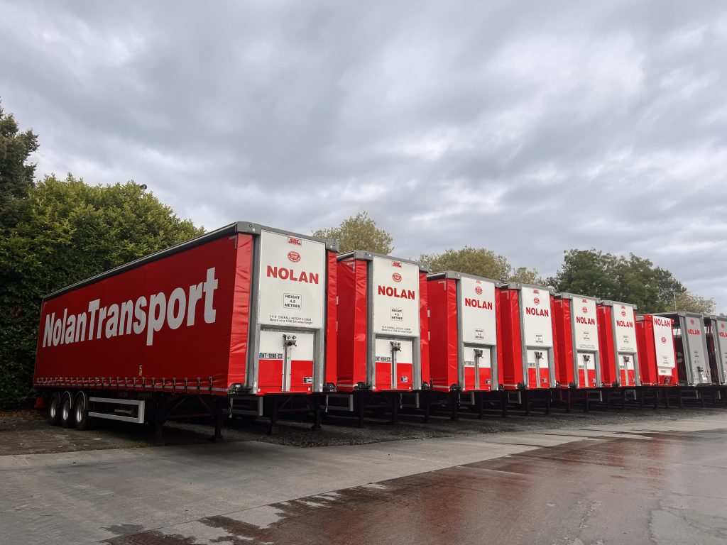 CX Curtain trailers